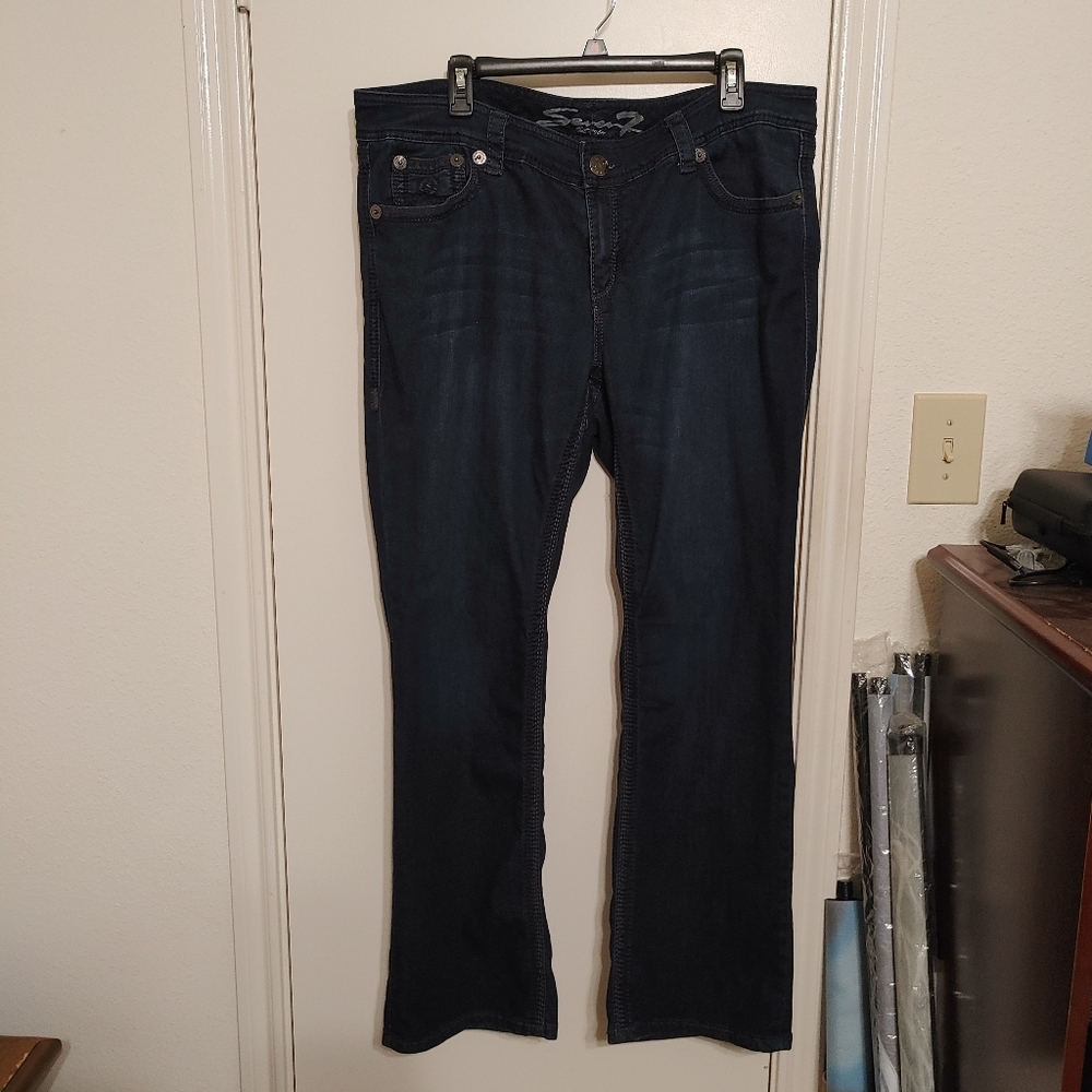 Seven7 Bootcut Luxe Jeans